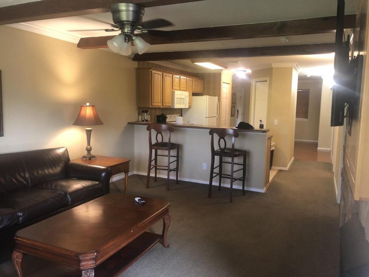 Branson'S Great Rock Retreat Apartamento Exterior foto